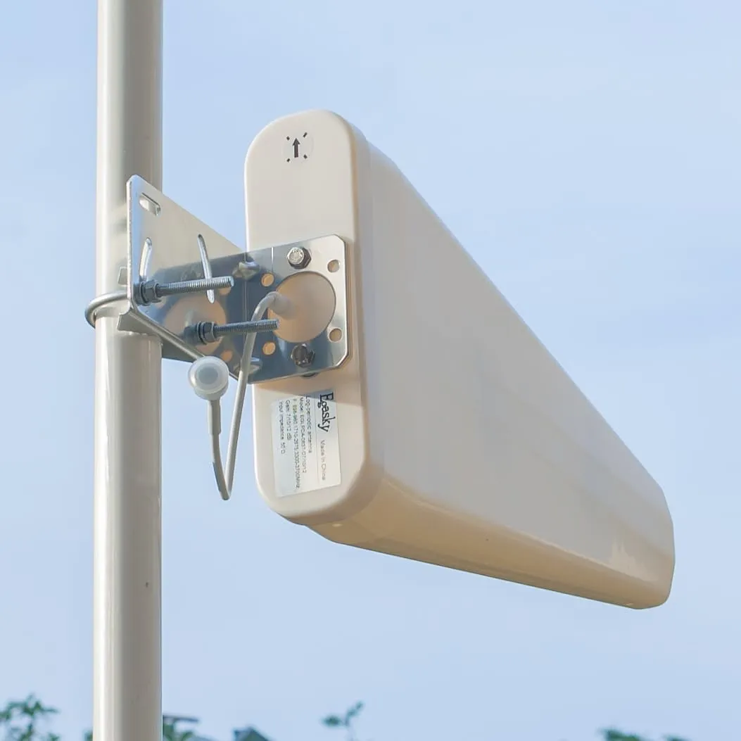 12dBi Log Periodic External Antenna 5G/4G LTE 700-3700MHz Antenna for T-Mobile, Verizon, and Cellular Networks | 10ft Cable SMA/RP-SMA/TS9 | Ideal for Internet and Cell Phone Signal Boosting