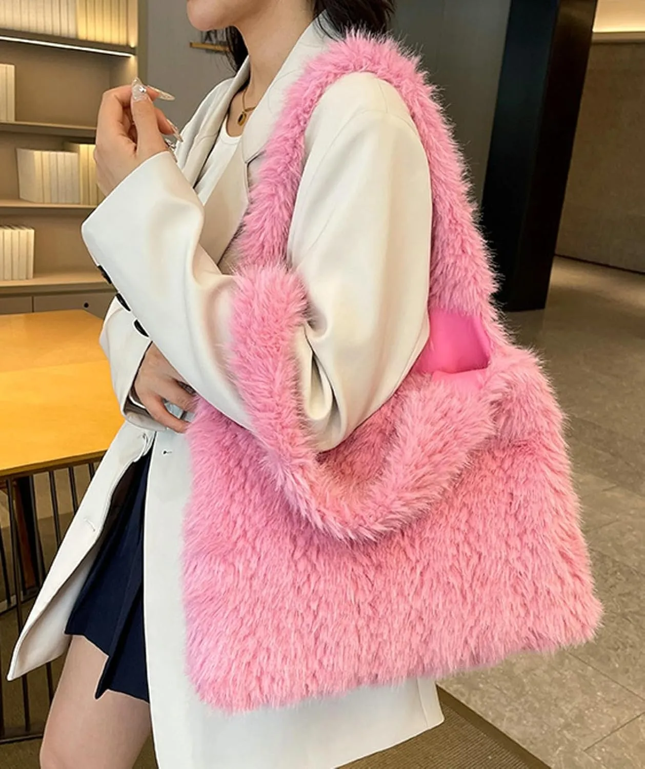2024 Winter Fall Plush Shoulder Bag Women Fuzzy Tote Soft Faux Fur Handbag Magnetic Closure Small Zip Pocket