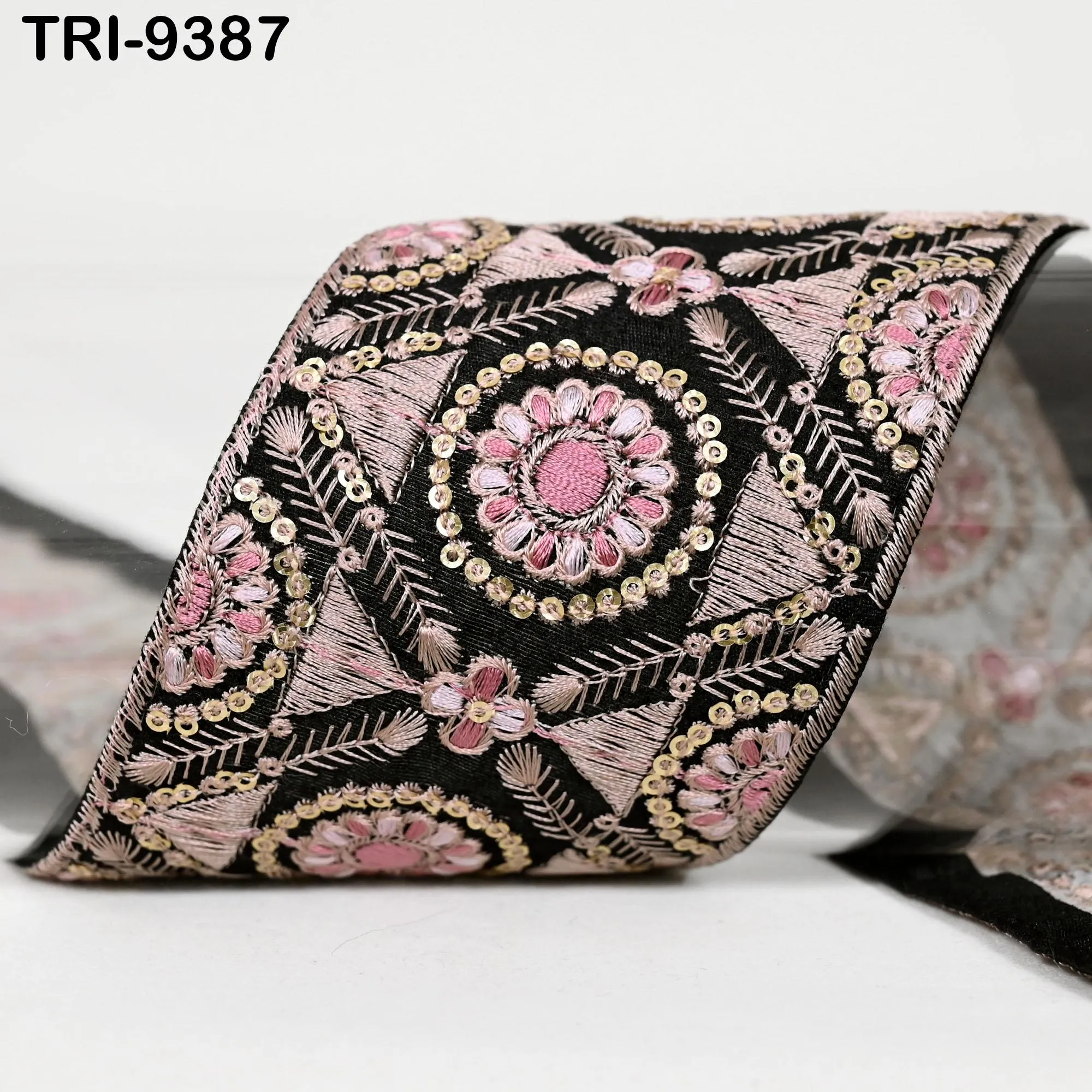 3 Yard Indian Trims Embroidered Decorative Fabric Laces 8cm Sari Border Ribbon Home Decor Sewing Accessory DIY Crafting Victorian Handbags