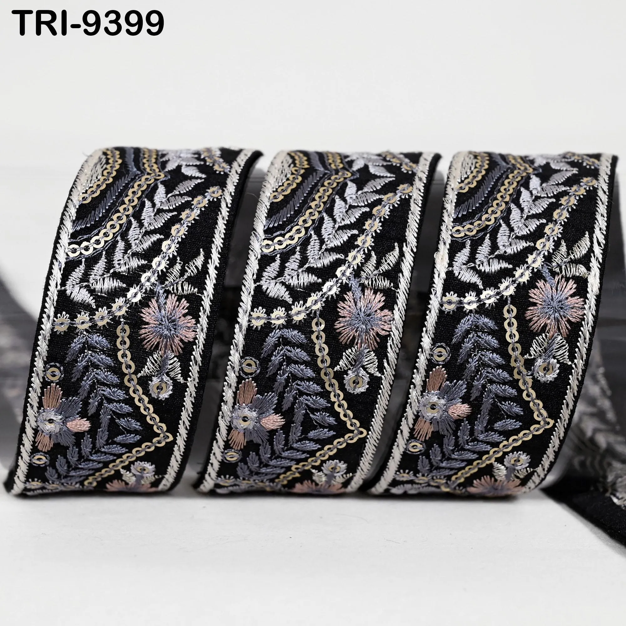 9 Yard Embroidery Trim Fabric 35mm Embellishment Sari Ribbon Sewing DIY Crafting Border Indian Embroidered Trimming Cushion Laces Home Decor