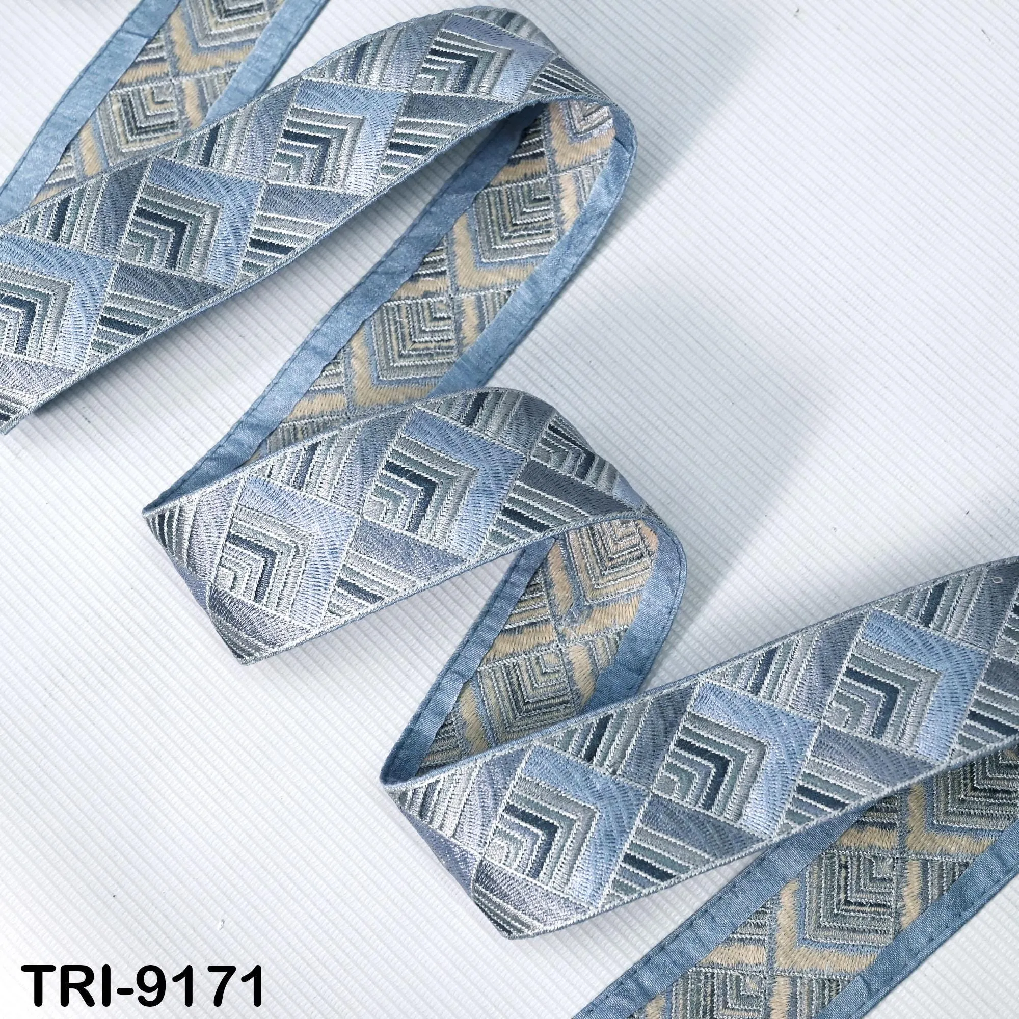 9 Yard Grey 5cm Embroidery Border Embroidered Fabric Trim Gift Wrapping Saree Ribbon DIY Crafting Christmas Decoration Embellishment Trim