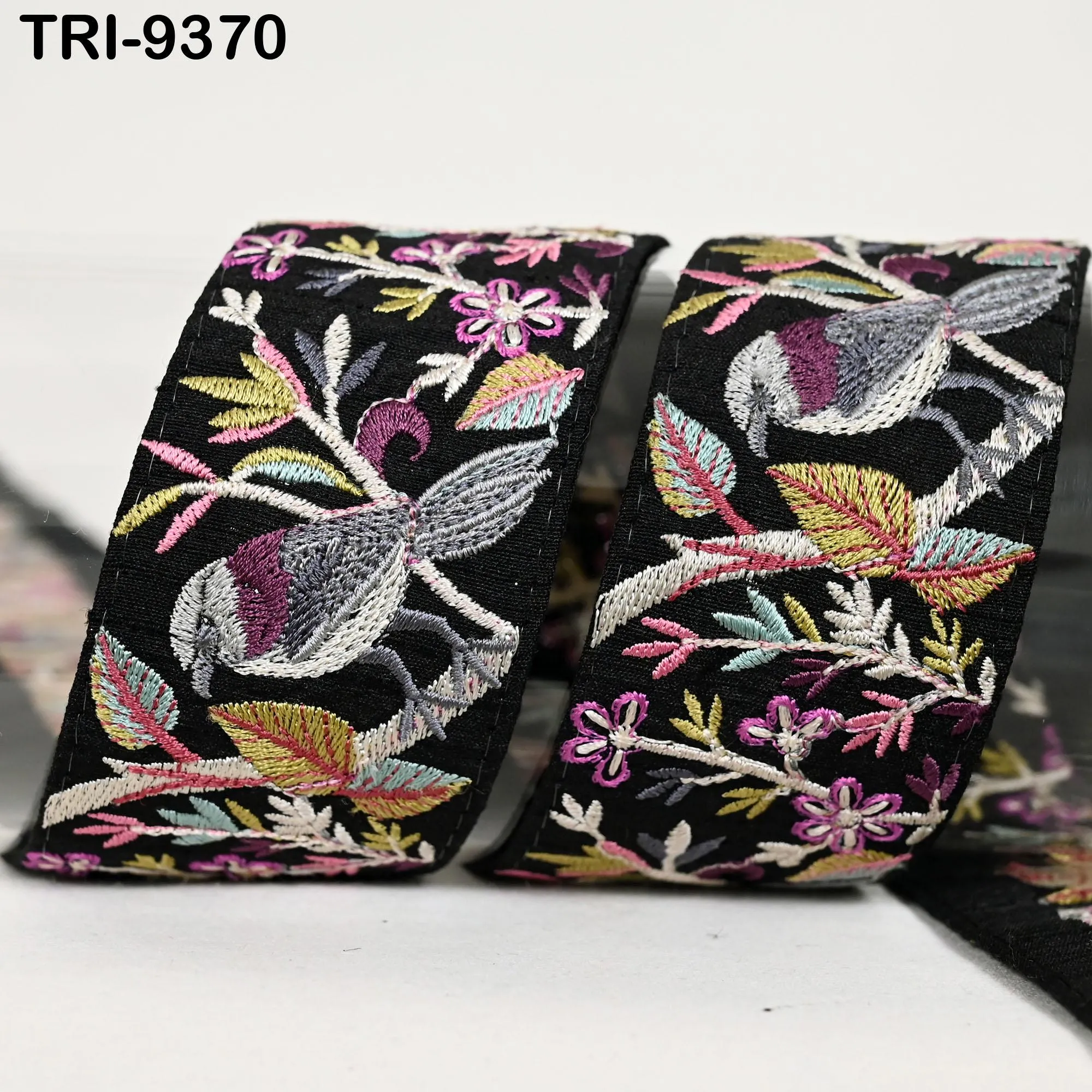 9 Yard Grey Indian Embroidery Ribbon 5cm Trim Sparrow Sari Border DIY Crafting Sewing Bag Straps Regency Reticules Home Decor Junk Journals