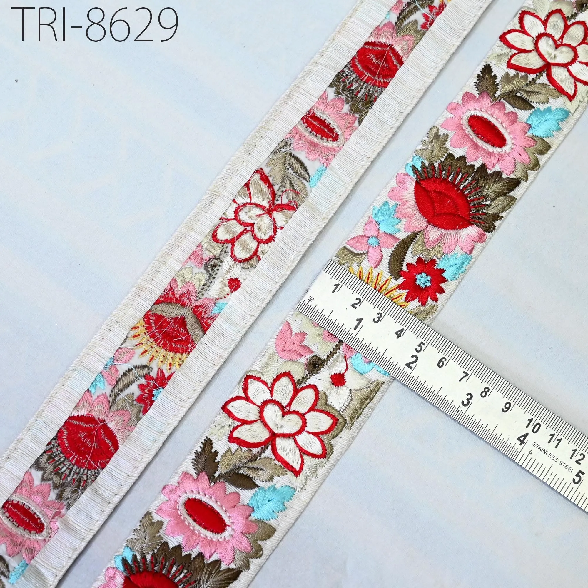 9 Yard Indian Red Embroidery 5 CM Border Embroidered Fabric Trim Gift Wrapping Saree Ribbon Crafting Christmas Decoration Trimming