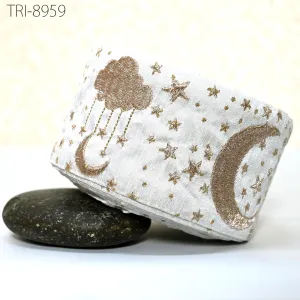 9 Yard White Embroidery 8cm Ribbon Indian Sari Border Embroidered Disney Princess DIY Crafting Sewing Dog Collar Tote Bags Holidays Decor