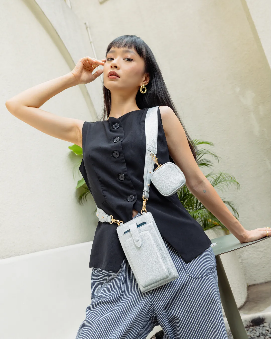 ATHENA PHONE BAG IN SILVER