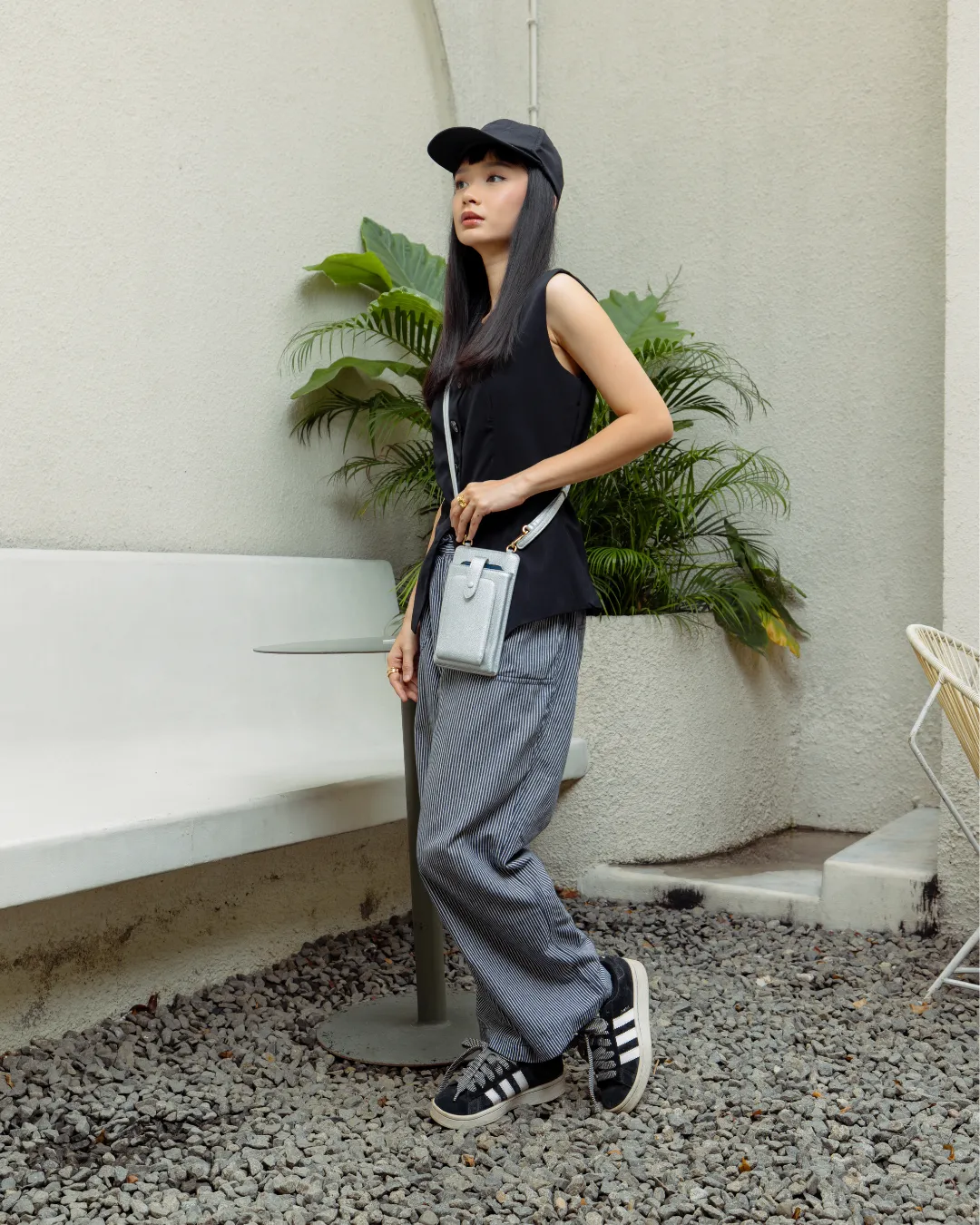 ATHENA PHONE BAG IN SILVER