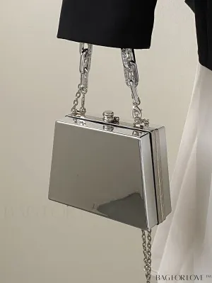 BagForLove - Chic Acrylic Chain Bag: Stylish Handbag for Fashionable Women
