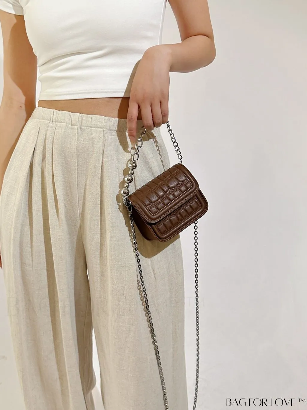 BagForLove - Chic Crocodile Pattern Flap Handbag with Metallic Chain Strap