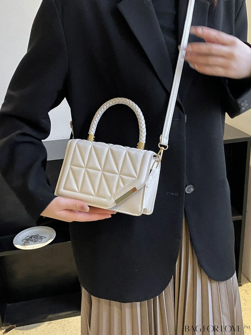 BagForLove - Chic Plaid Pattern PU Leather Handbag & Crossbody Bag for Fashionable Women