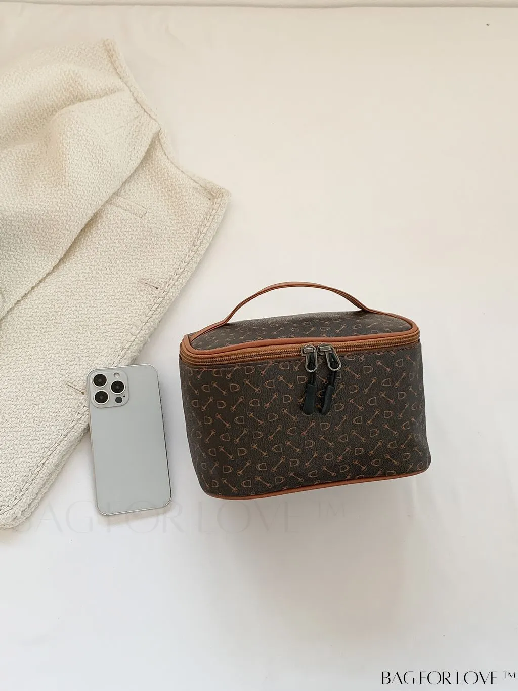 BagForLove - Chic Travel Cosmetic & Toiletry Organizer: Stylish All-Over Print in a Compact Design