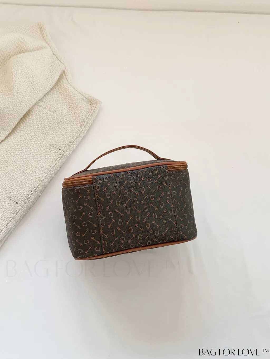 BagForLove - Chic Travel Cosmetic & Toiletry Organizer: Stylish All-Over Print in a Compact Design