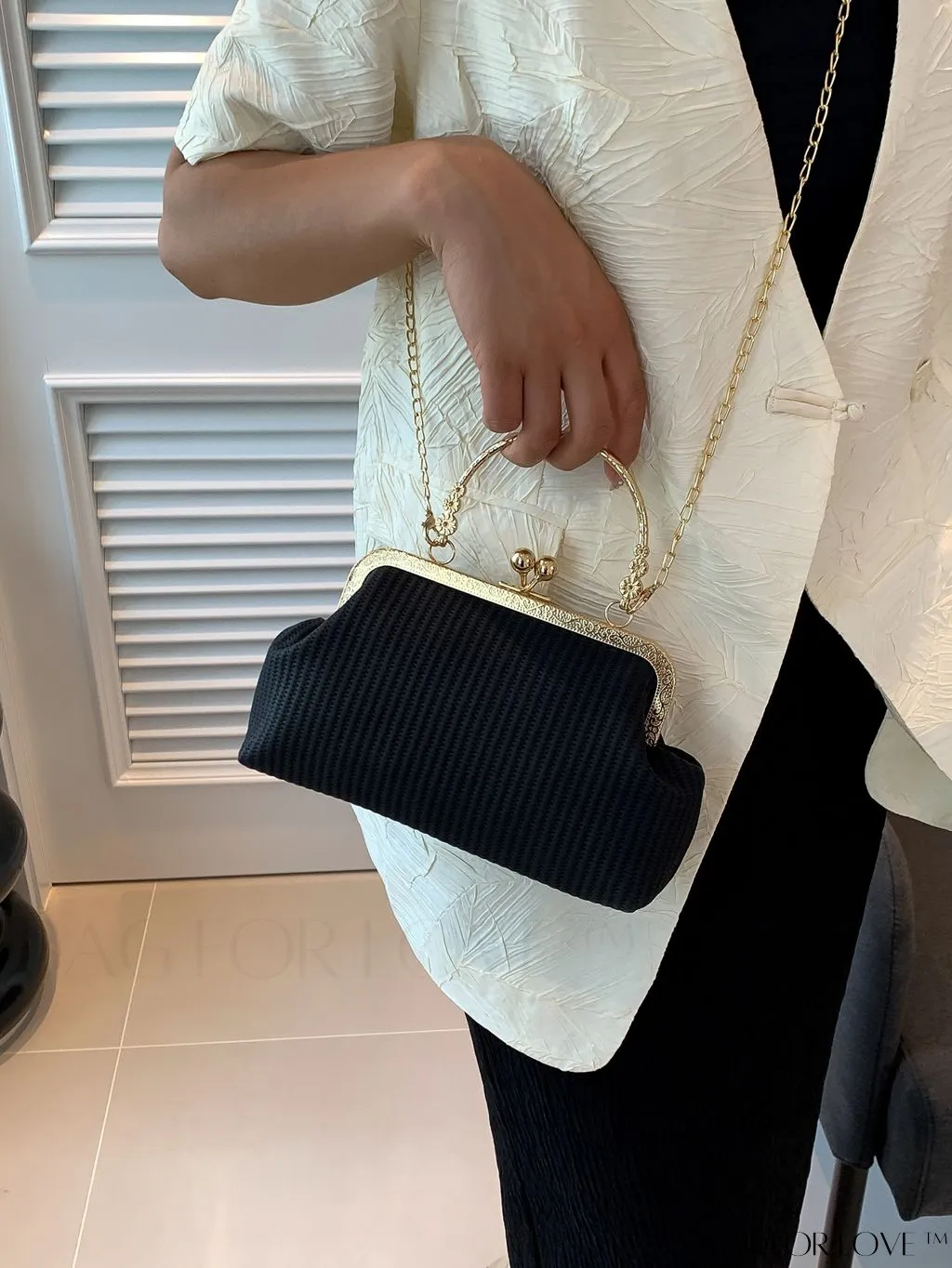 BagForLove - Compact and Elegant Black Handheld Shoulder Bag with Minimalist Clasp