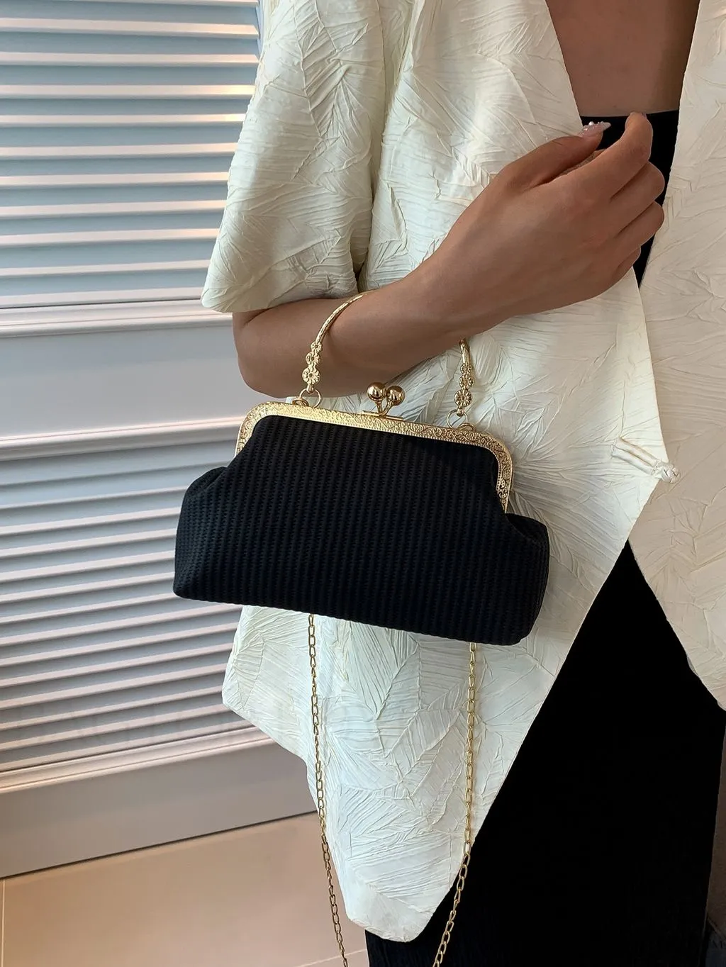 BagForLove - Compact and Elegant Black Handheld Shoulder Bag with Minimalist Clasp