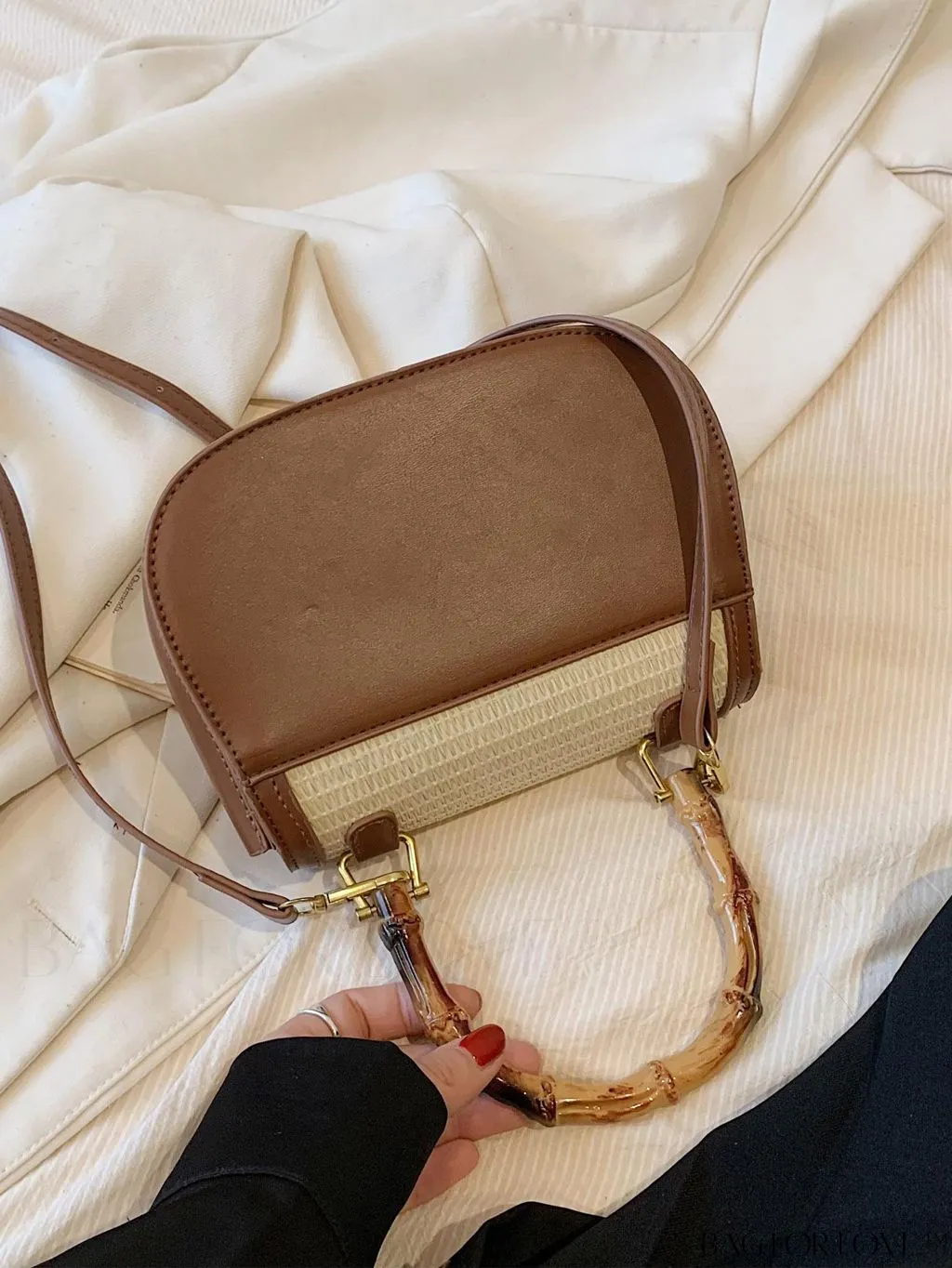 BagForLove - Compact Contrast Straw Bag with Bamboo Joint Handle - Perfect for Vacation