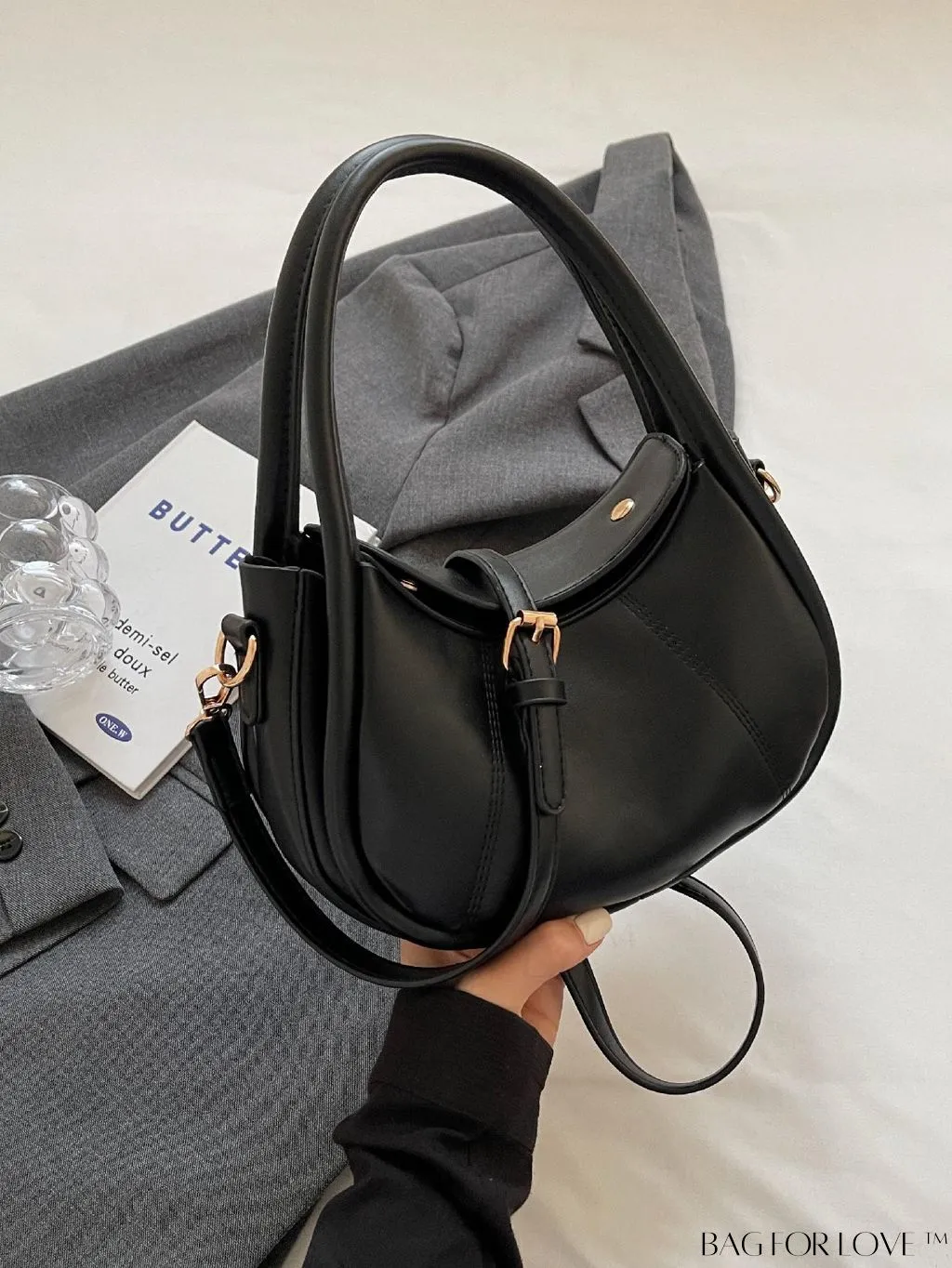 BagForLove - Stylish Armpit Bag: Adjustable Strap for Modern Fashion Enthusiasts