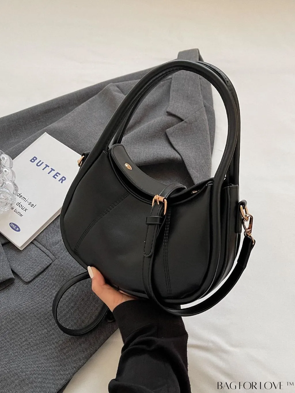 BagForLove - Stylish Armpit Bag: Adjustable Strap for Modern Fashion Enthusiasts