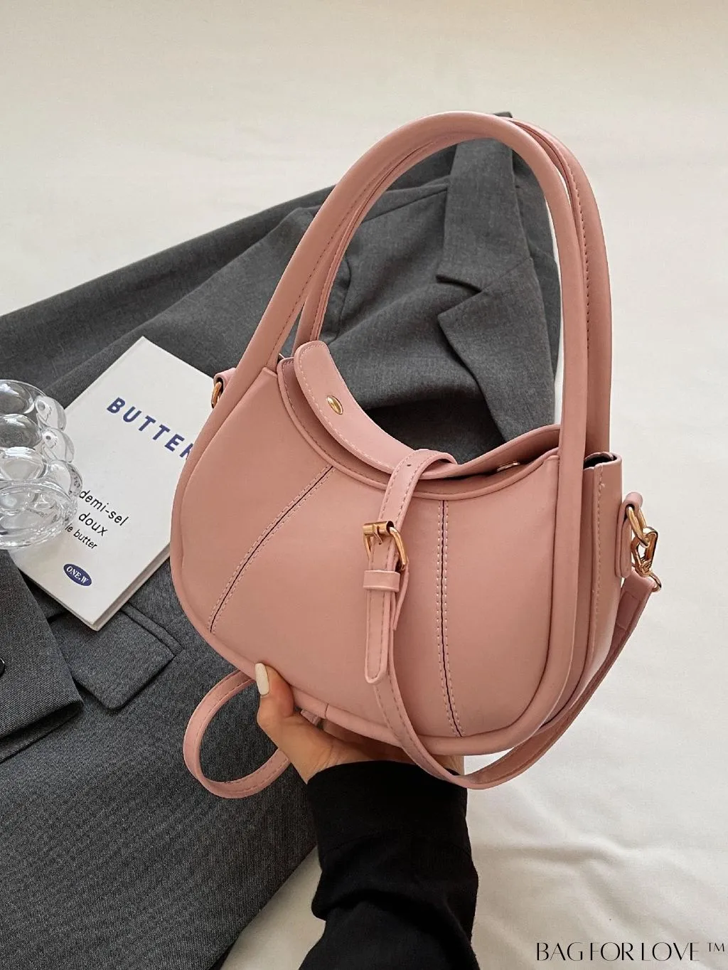 BagForLove - Stylish Armpit Bag: Adjustable Strap for Modern Fashion Enthusiasts