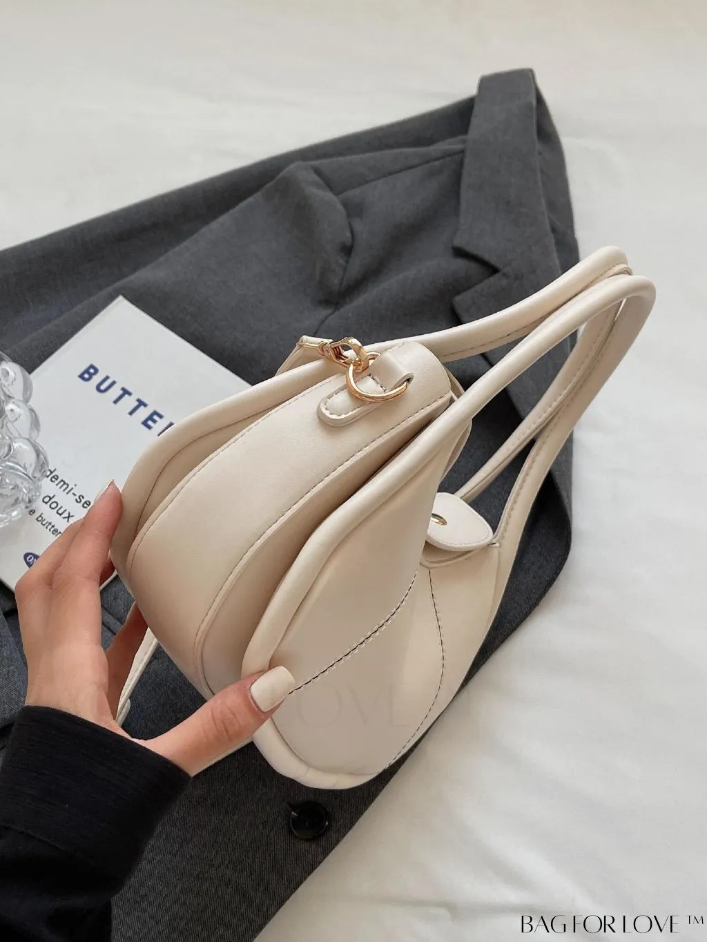BagForLove - Stylish Armpit Bag: Adjustable Strap for Modern Fashion Enthusiasts