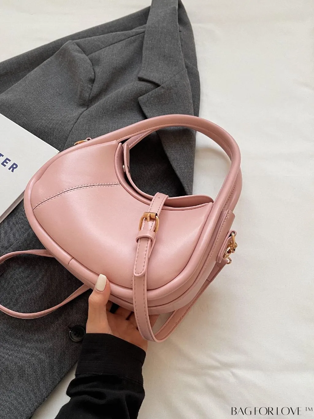 BagForLove - Stylish Armpit Bag: Adjustable Strap for Modern Fashion Enthusiasts