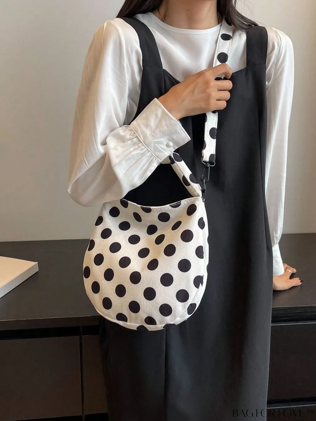 BagForLove - Stylish Canvas Hobo Bag with Polka Dot Pattern and Zipper Closure