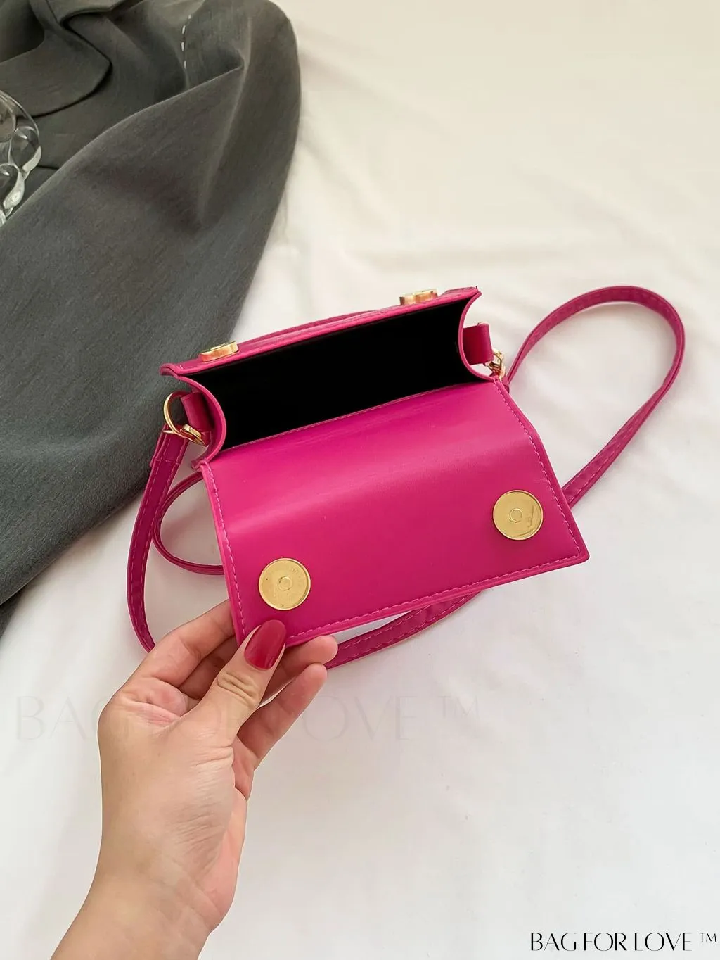 BagForLove - Stylish Compact PU Handbag with Flap Design - Mini Square