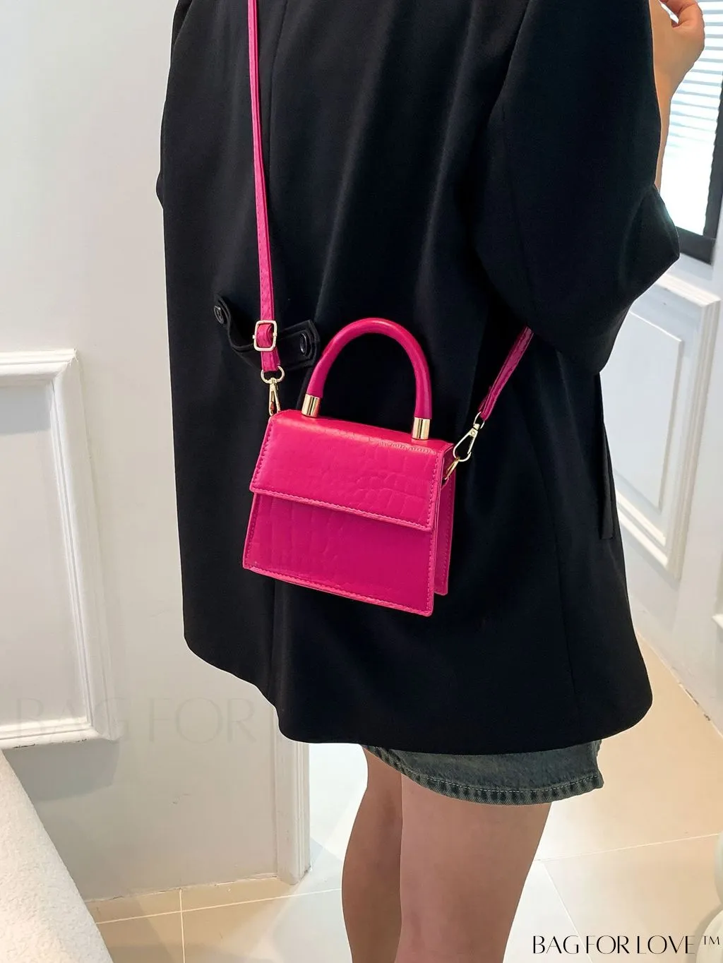BagForLove - Stylish Compact PU Handbag with Flap Design - Mini Square