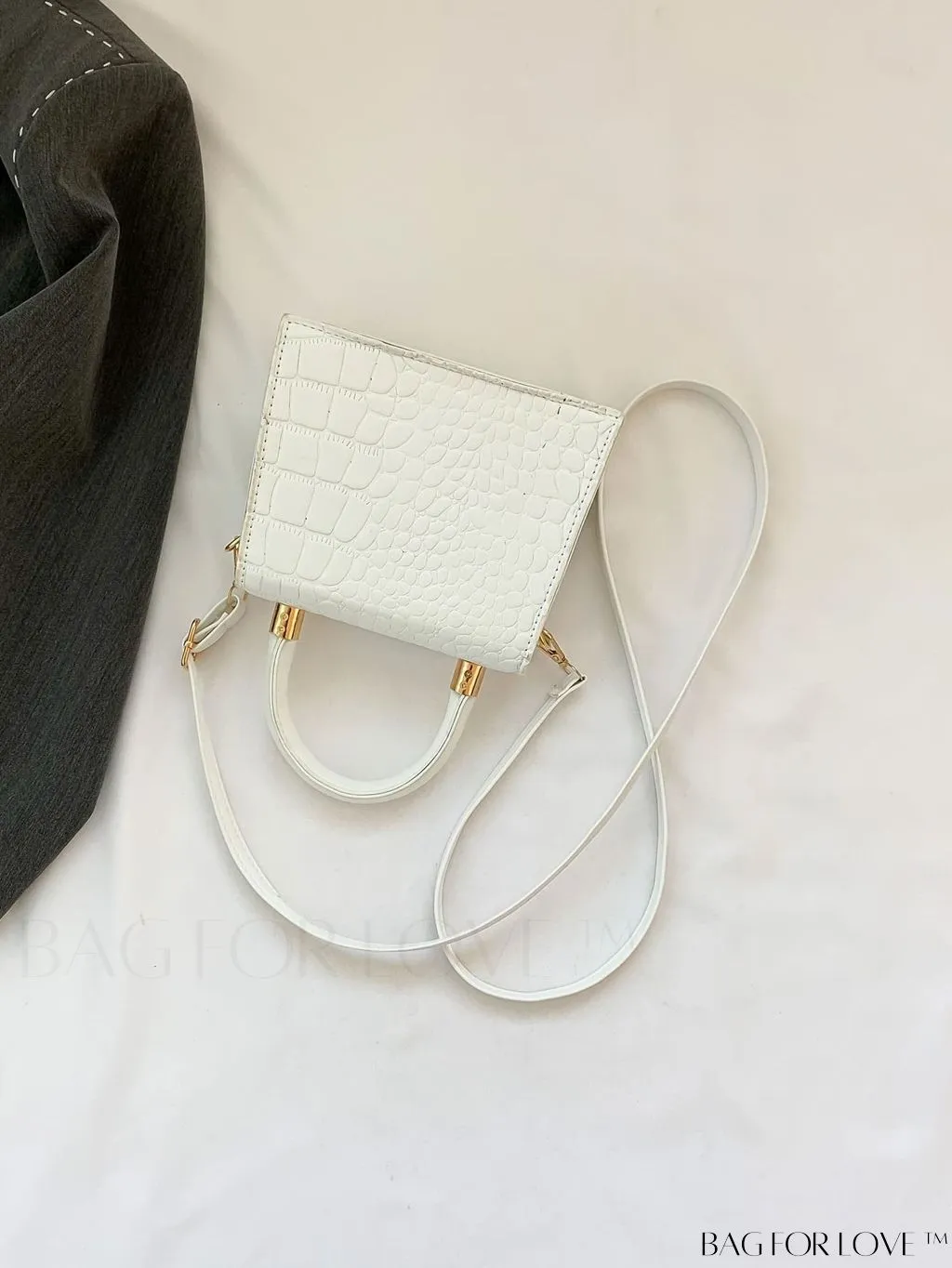 BagForLove - Stylish Compact PU Handbag with Flap Design - Mini Square