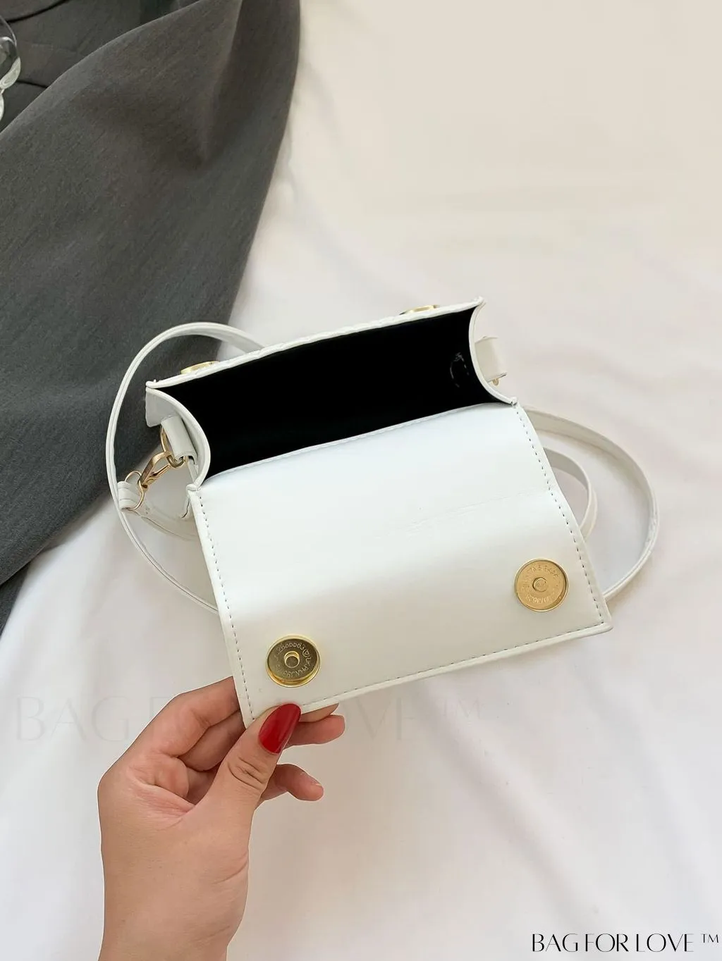 BagForLove - Stylish Compact PU Handbag with Flap Design - Mini Square
