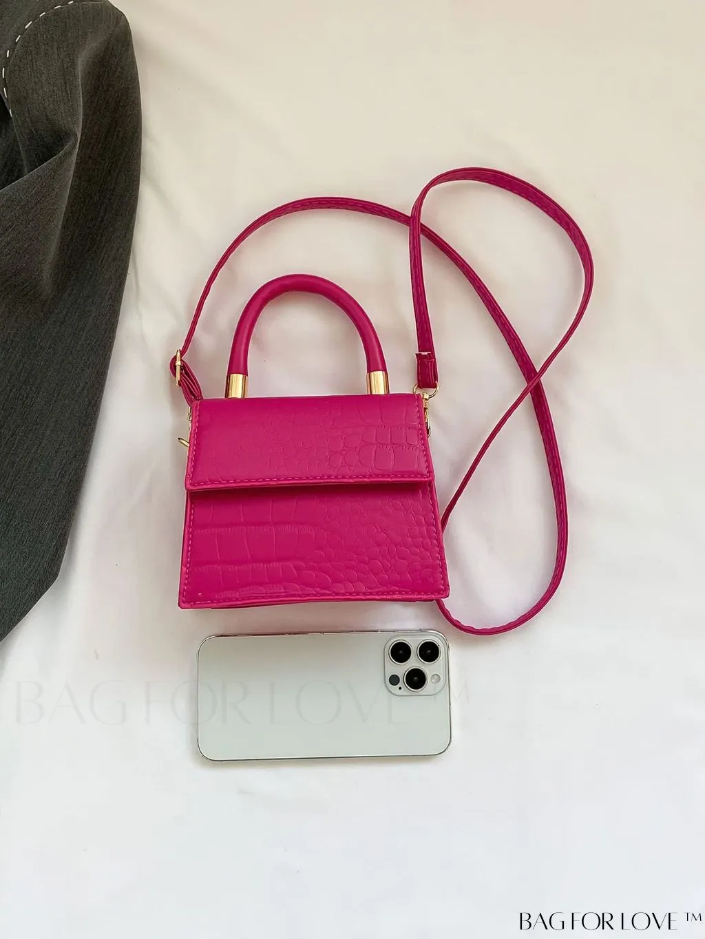 BagForLove - Stylish Compact PU Handbag with Flap Design - Mini Square