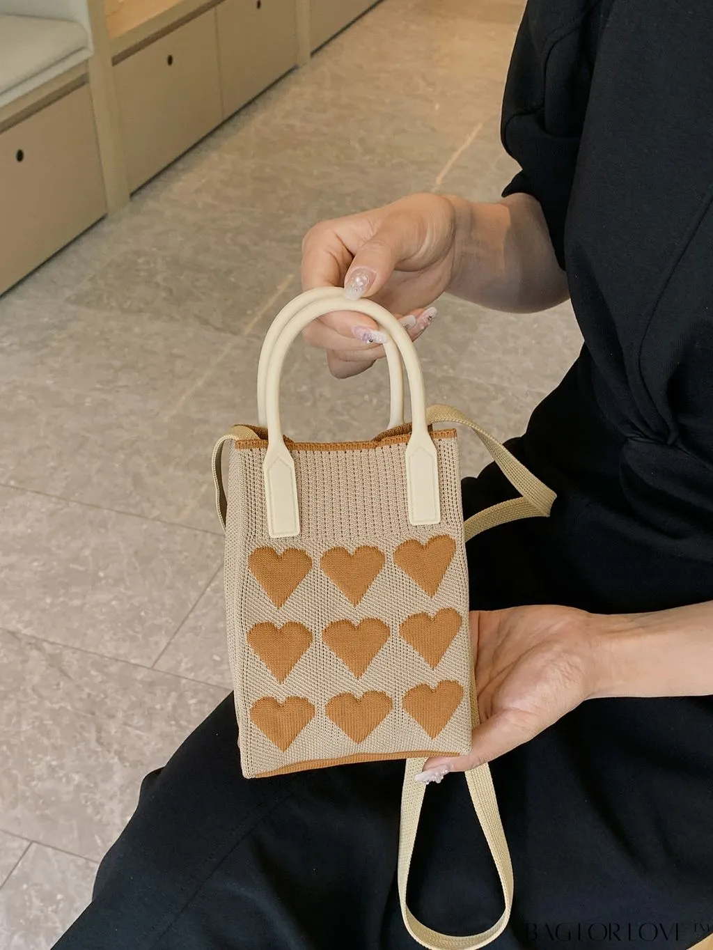 BagForLove - Stylish Crochet Love Heart Pattern Handbag with Mobile Phone Bag for Women