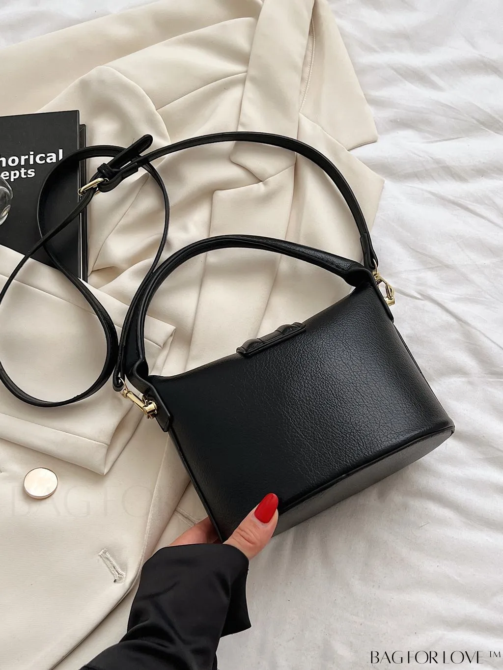 BagForLove - Stylish Top Handle Bag: Adjustable Strap, Fashionable Flap