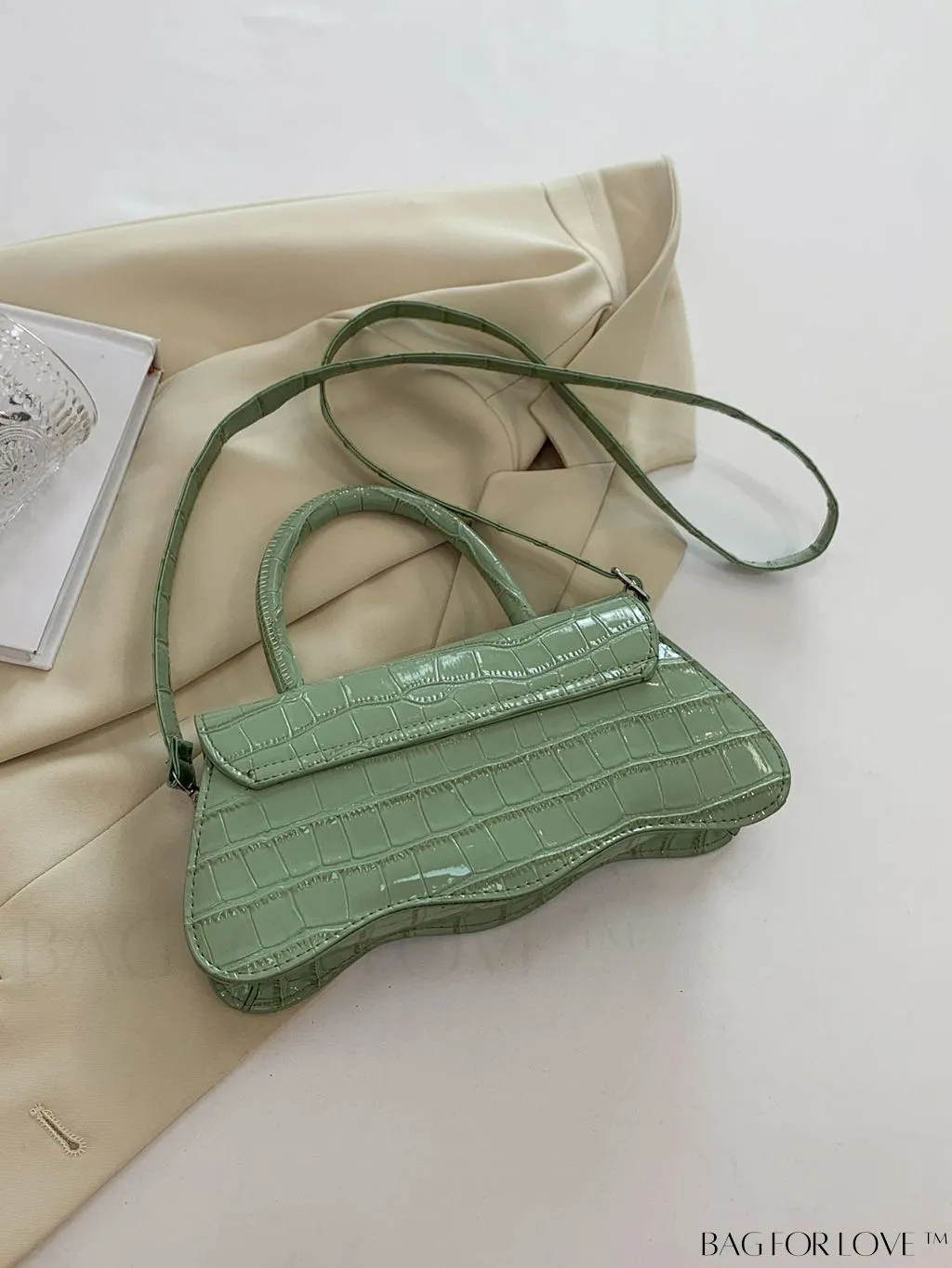 BagForLove - White Top Handle Handbag with Crocodile Pattern - PU Leather