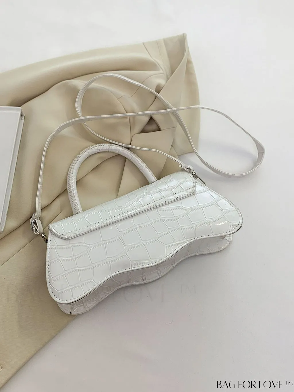 BagForLove - White Top Handle Handbag with Crocodile Pattern - PU Leather