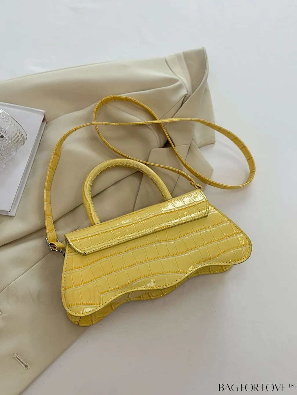 BagForLove - Yellow Top Handle Crocodile Pattern PU Handbag - Elegant and Stylish