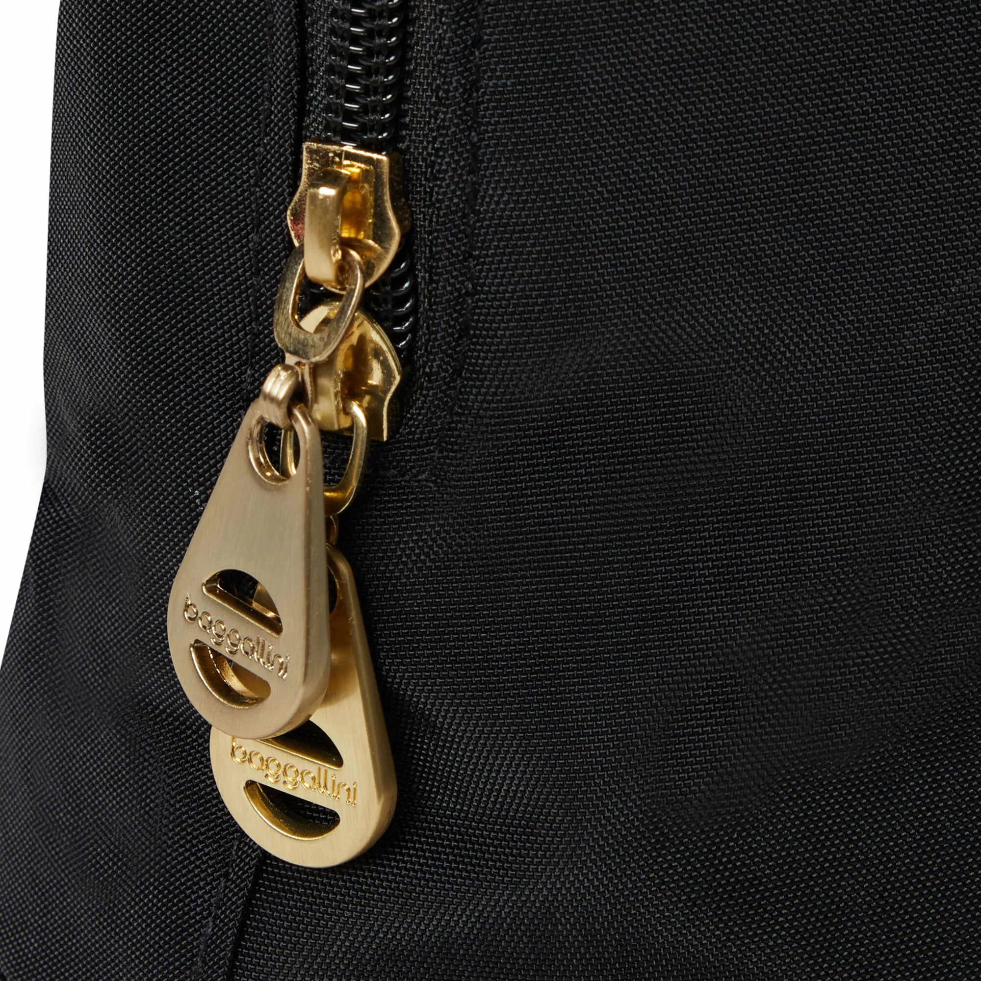 BAGGALLINI NAPLES BLACK GOLD HARDWARE CONVERTIBLE BACKPACK NAP480B0068