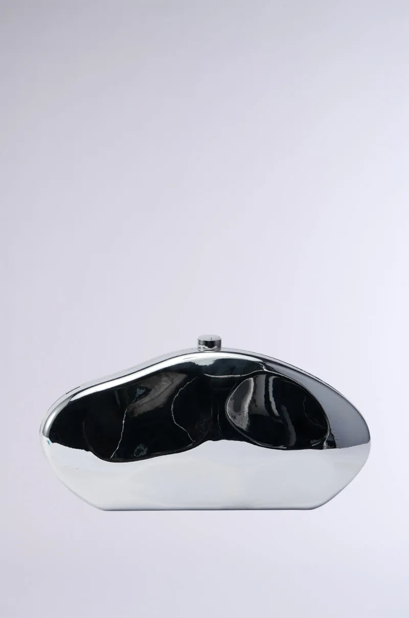 BENT OUTTA SHAPE CLUTCH
