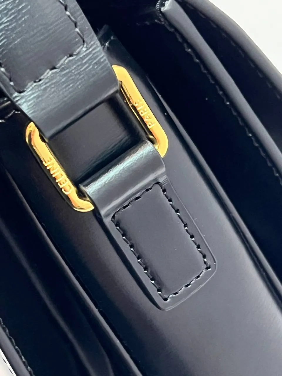 CELINE CLASSIQUE TRIOMPHE BAG IN SHINY CALFSKIN BLACK