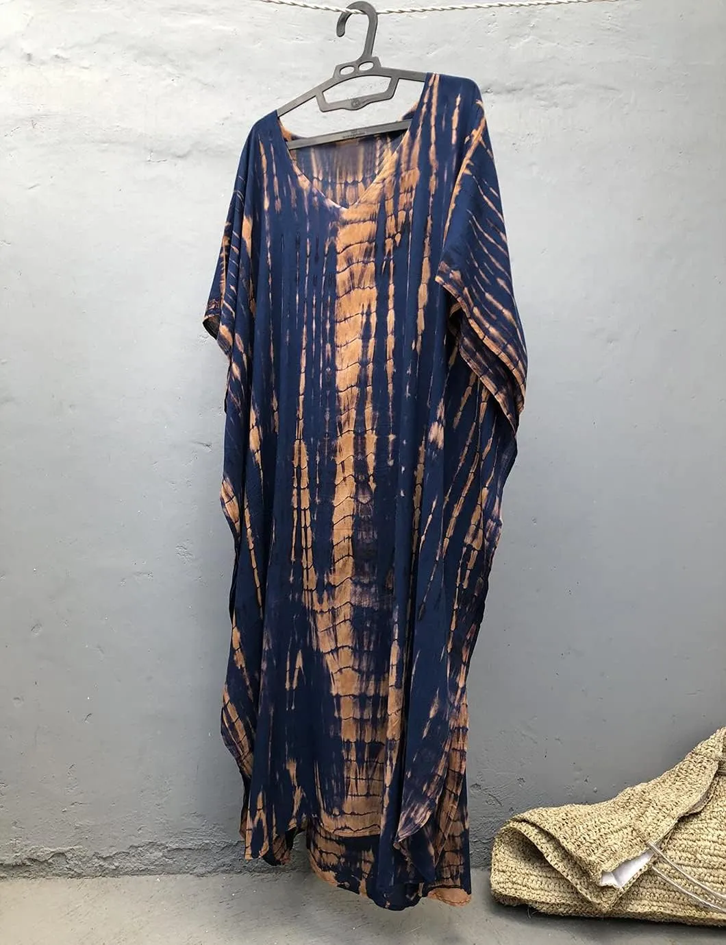 Eddoyee Plus Size Beach Kaftan Dresses for Women Print V-Neck Long Swimsuit Cover Ups