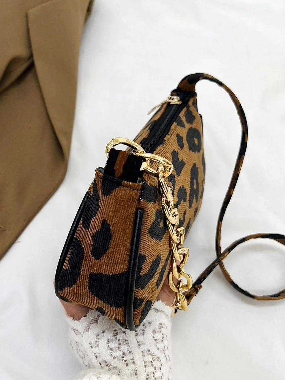 Floerns Women's Cheetah Print Shoulder Handbag Leopard Print 90s Zipper Punky Purse