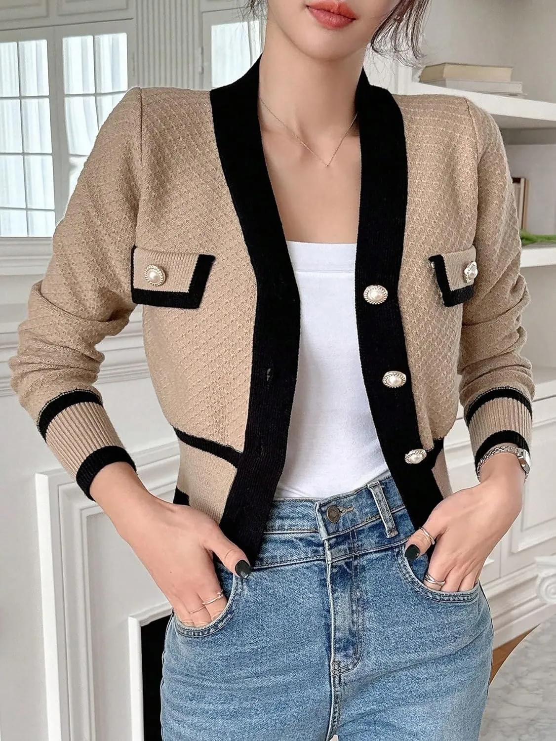 Floerns Women's Contrast Trim Long Sleeve Button Front V Neck Cardigan