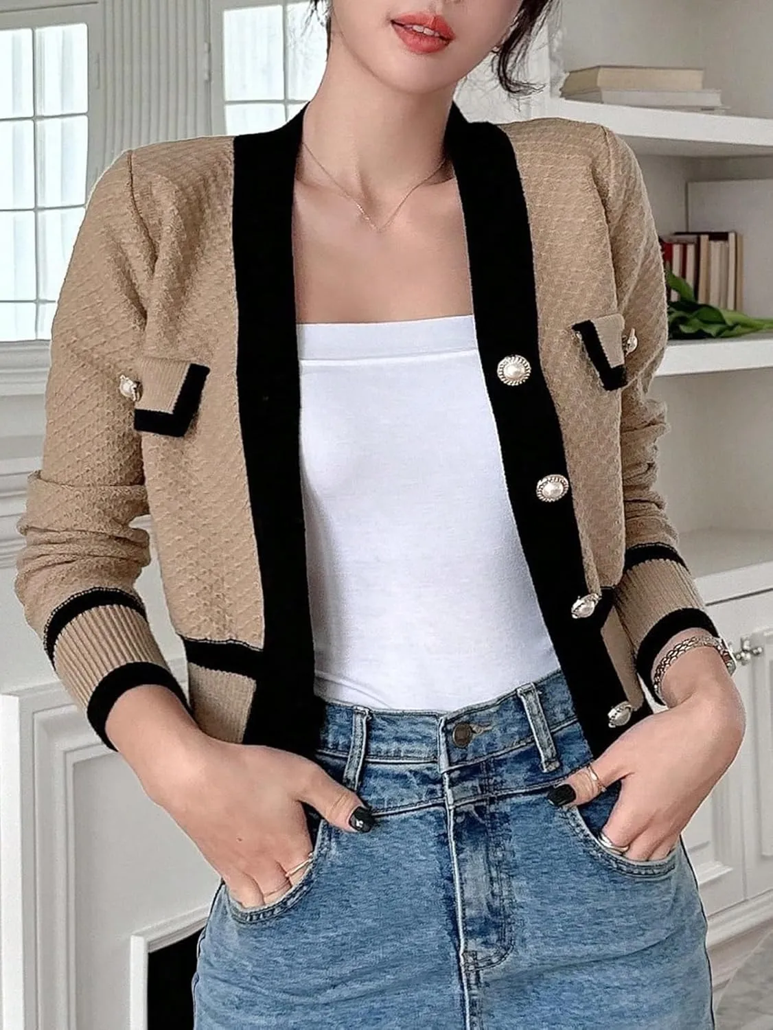Floerns Women's Contrast Trim Long Sleeve Button Front V Neck Cardigan