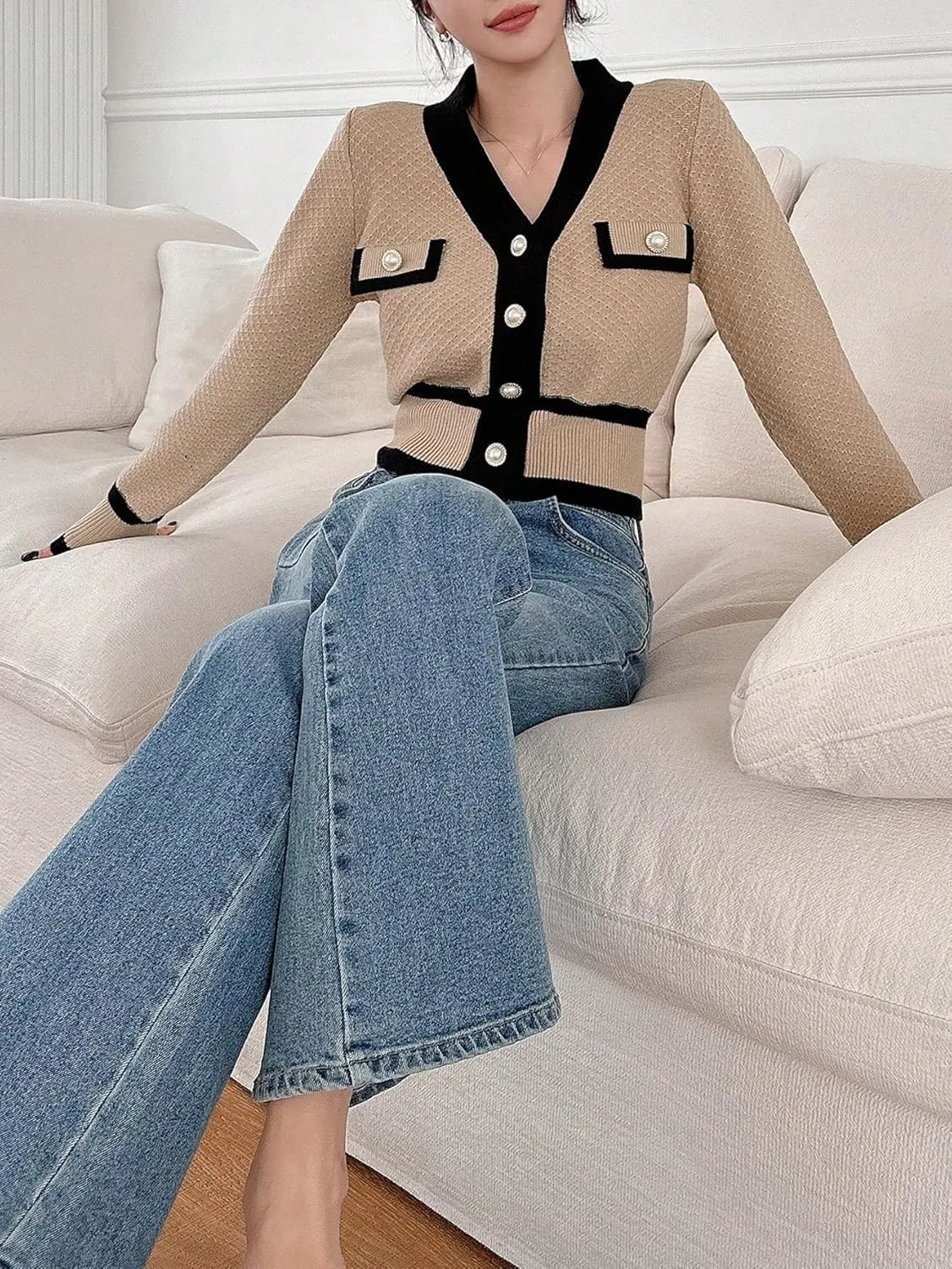 Floerns Women's Contrast Trim Long Sleeve Button Front V Neck Cardigan