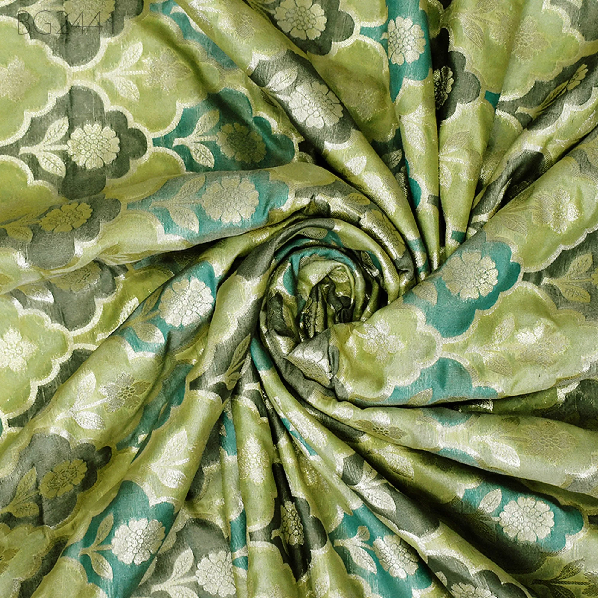 Green Brocade Fabric by the Yard Wedding Dress Jackets Indian Blended Banarasi Dress Material Sewing Cushion Cover Home Décor Crafting