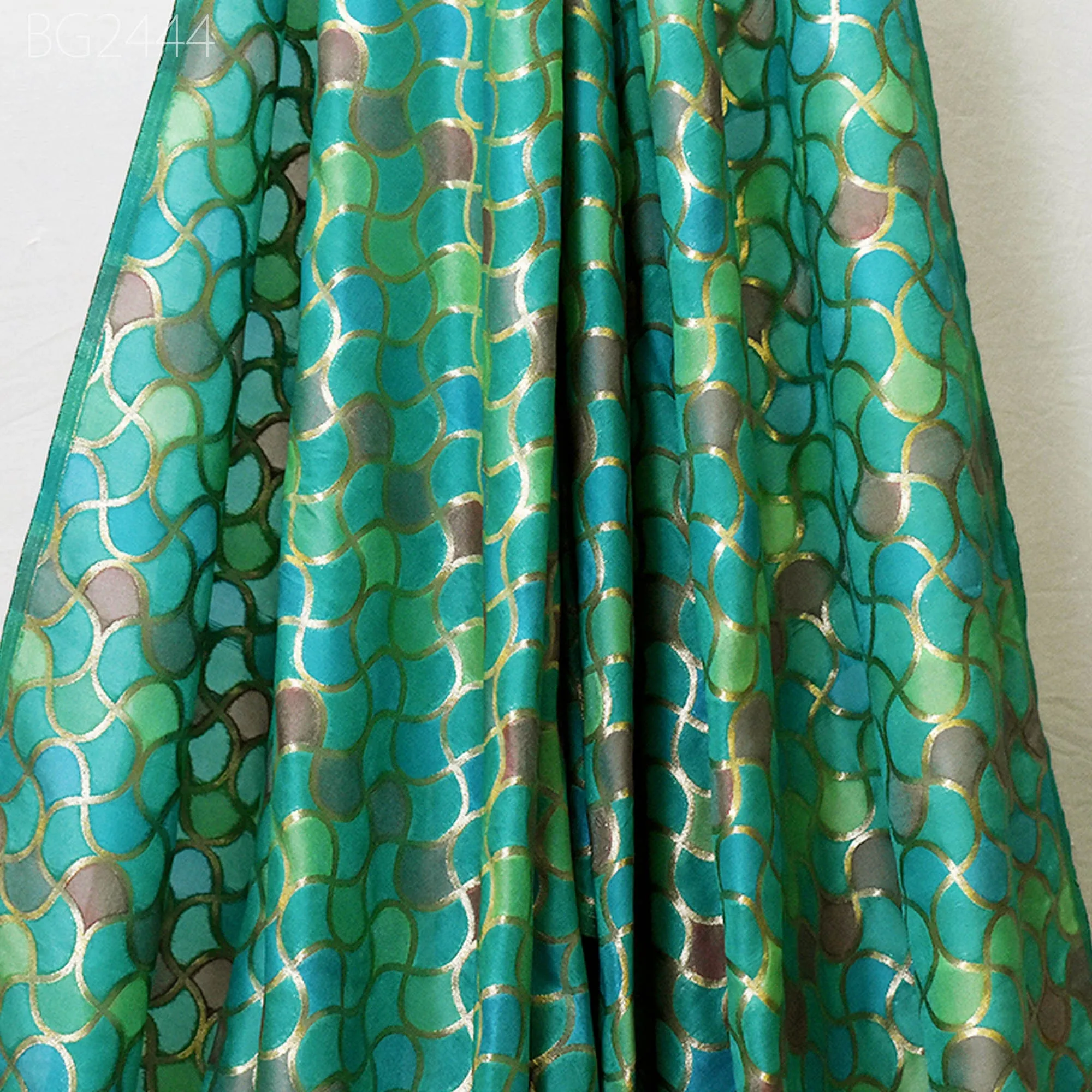Green Brocade Fabric by the Yard Wedding Dresses Lehenga Skirt Jackets Indian Blended Banarasi Dress Material Sewing Home Décor Crafting