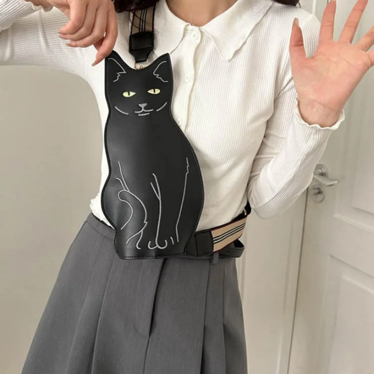 IAMUHI Novely Cat Shaped Sling Handbags Faux Leather Cross Chest Shoulder Bag Purse for Women