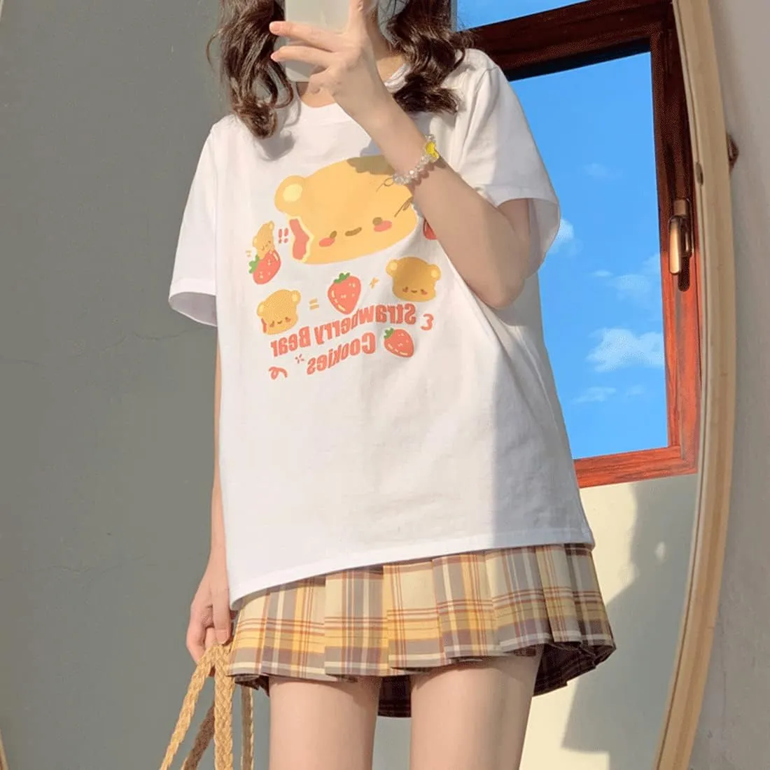 Kawaii Fashion Harajuku Style Pastel Gothic Clothing Crewneck Soft Cartoon Print Bear Cookies T-Shirt