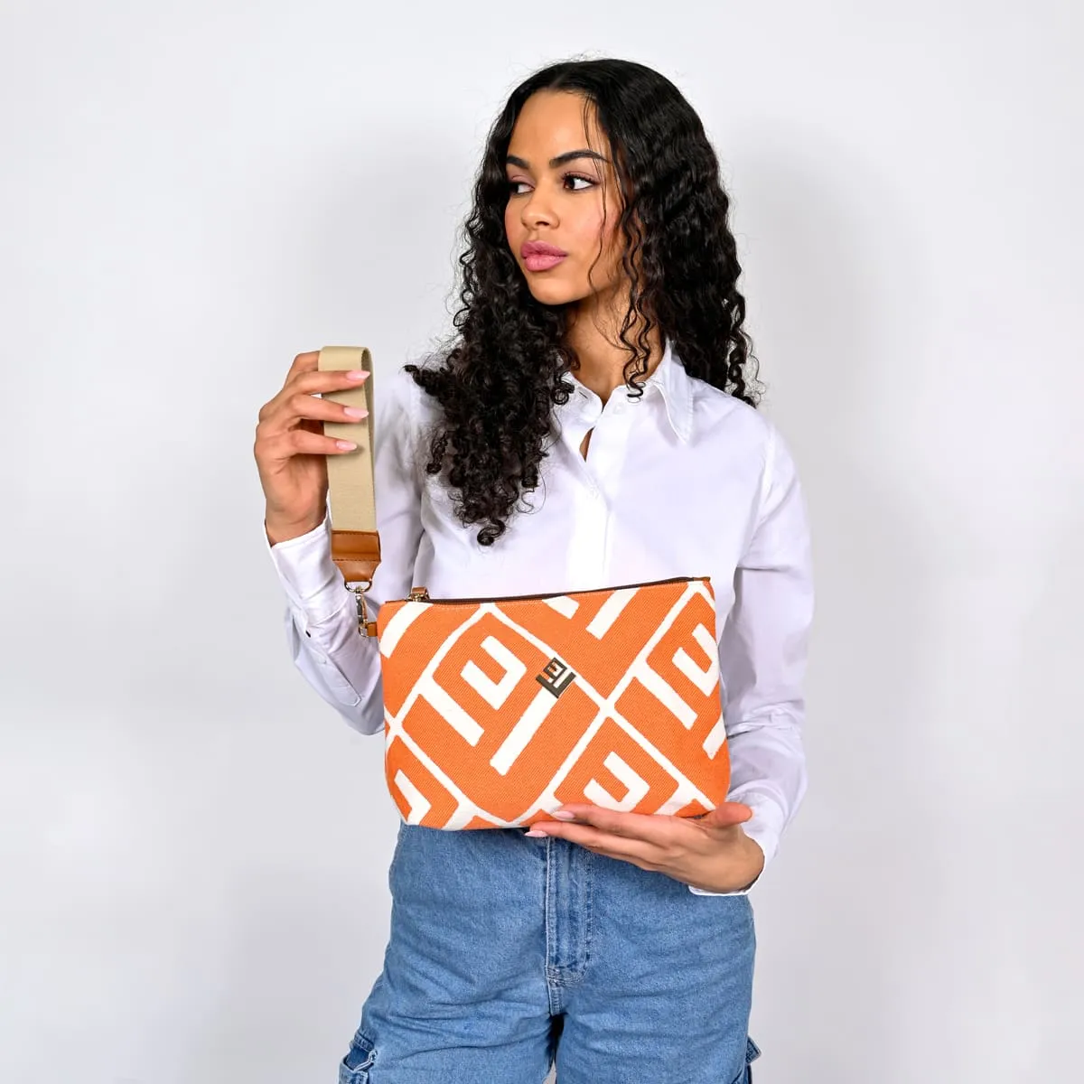 Lovely - NECESSAIRE Rinella