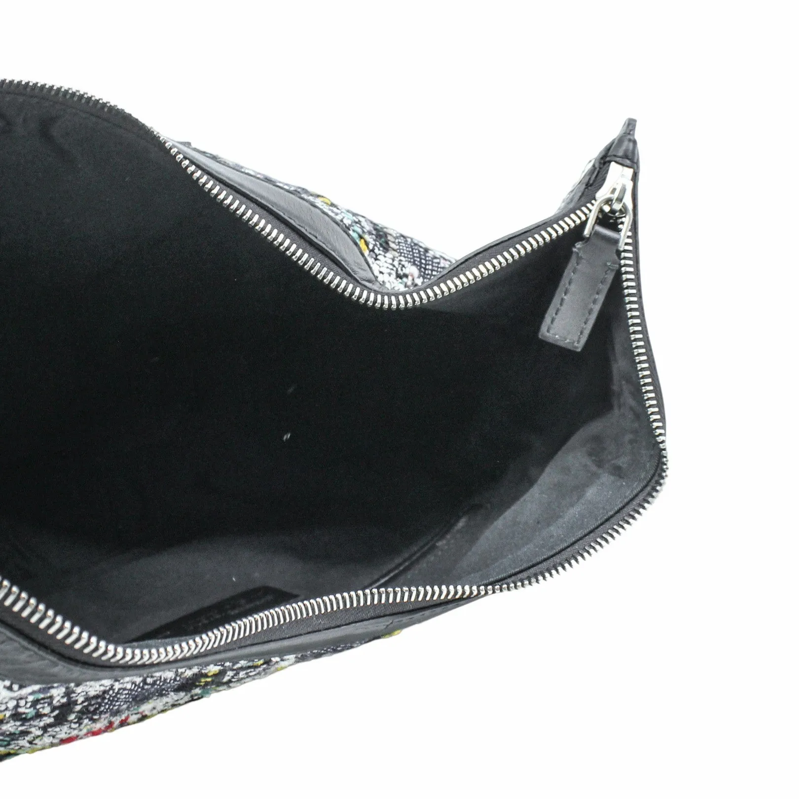 mcqueen wollen clutch fabric black phw