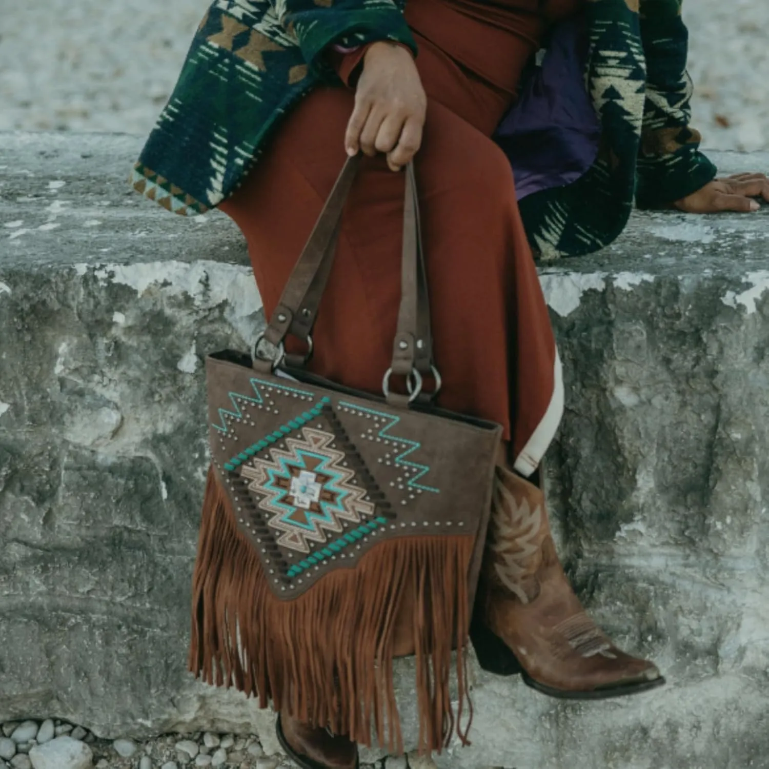 Montana West Western Tote Bag for Women Tooled Shoulder Purse with Wallet 2Pcs Set