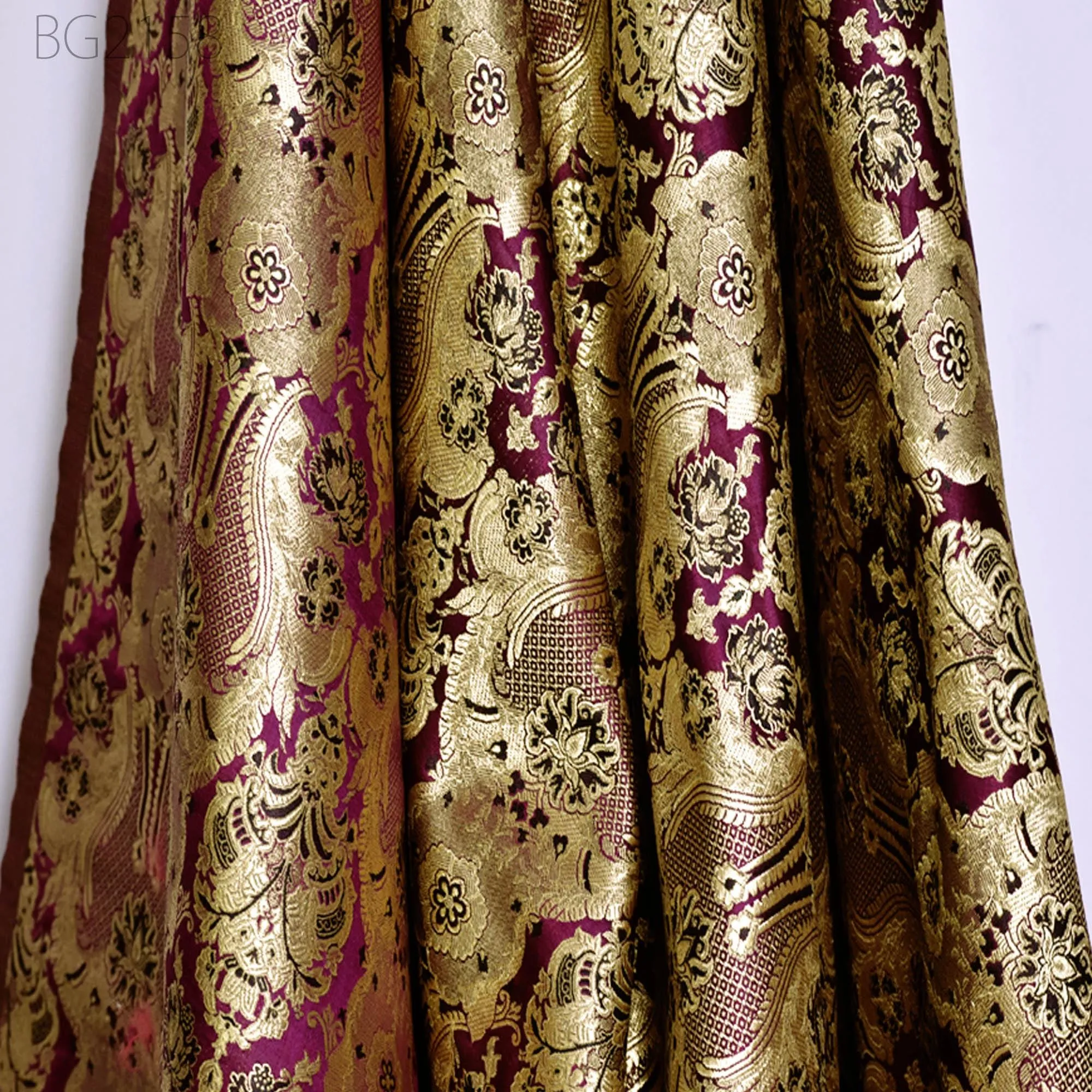Purple Indian Brocade Fabric By The Yard Banarasi Wedding Bridal Dresses Material Lehenga Costume Sewing Crafting Home Decor Table Runners